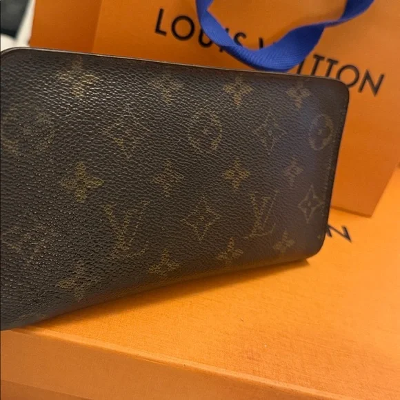 Authentic Louis Vuitton long wallet broken zipper - Picture 8 of 15